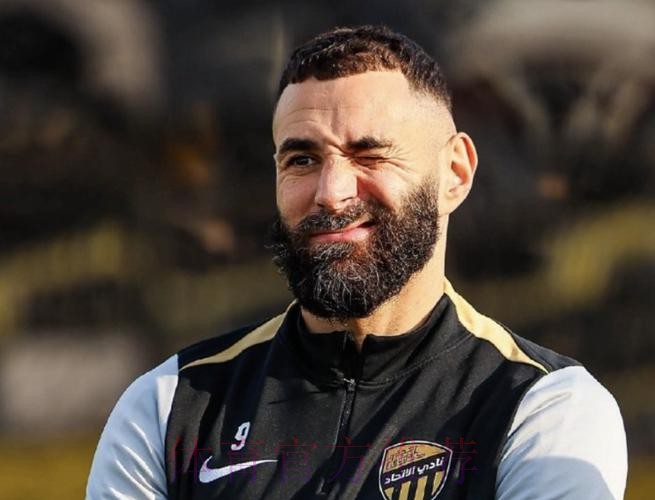 罗马诺：皇马准备与本泽马续约至2023年6月